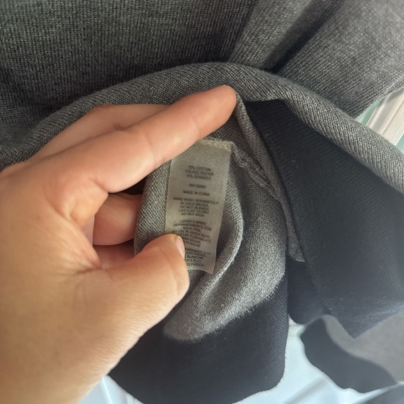 Vila  milano Women's Gray and Black Sweatshirt size L - Picture 3 of 8